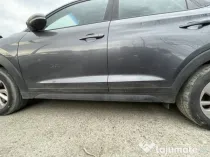 Prag stanga plastic Hyundai Tucson 1.7 Motorina 2017