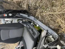 Prag stanga tabla Suzuki Vitara 2018