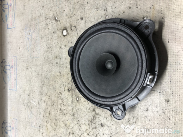 Boxa stanga fata Nissan Pulsar 1.2 Benzina 2014