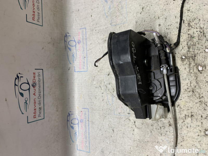 Broasca dreapta fata BMW 320 F30 - Motorina 2012