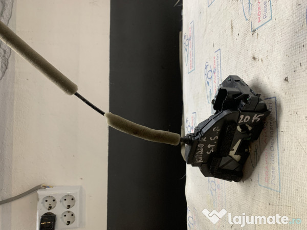 Broasca stanga spate Renault Kadjar - Motorina 2015