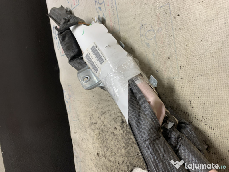 Airbag cortina dreapta Peugeot 3008 - Motorina 2010