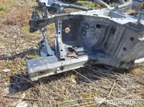 Lonjeron stanga BMW X1 2.0 Motorina 2011