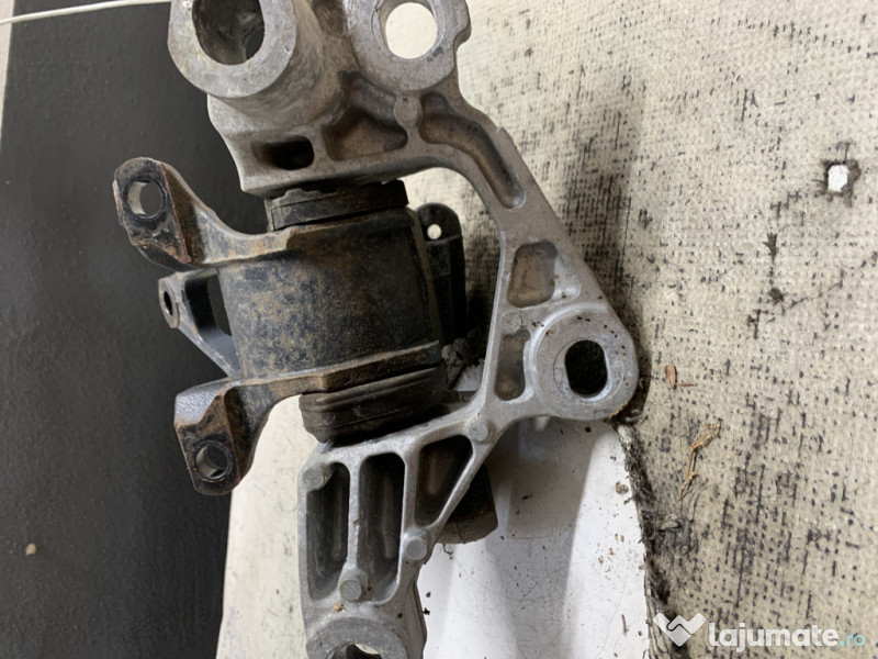 Tampon motor Mazda 3 - Motorina 2015