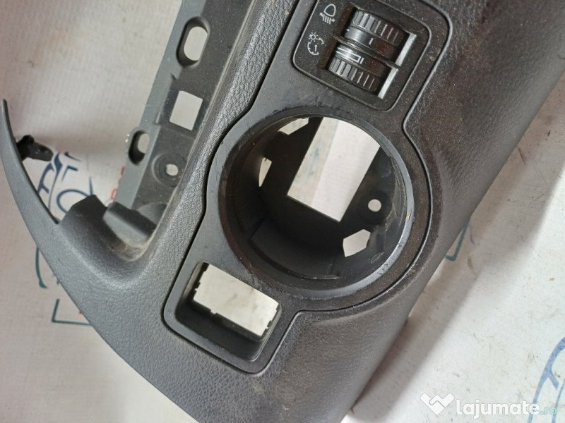 Ornament bord Volkswagen Passat CC 2.0 Motorina 2010