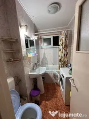 De vanzare apartament 2 camere/ zona Astra 