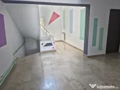 Faleză Nord Clădire birouri cu 25+ încăperi Afacere la c