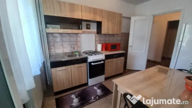 ZONA CENTRALA- APARTAMENT 2 CAMERE ,CENTRALA GAZ, MOBILAT U - Tulcea (Tulcea)