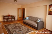 Închiriez apartament decomandat 80 mp, 3 camere, etaj 3, str. Brăilei