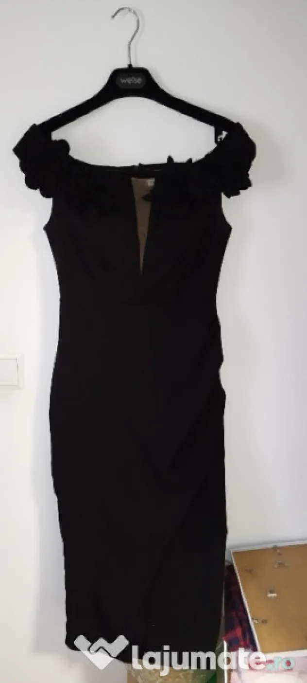 Rochie Stofa Mărime 34 Purtată o singură dată.