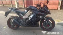 Motocicleta Kawasaki Z1000sx