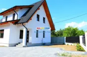 PENTRU PRETENTIOSI vila ultramoderna finisata integral 