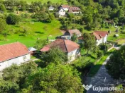 Casă cu anexe și teren de 4177 mp de vânzare, Munteni,... 