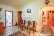 Casă cu anexe și teren de 4177 mp de vânzare, Munteni,... 