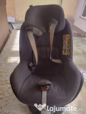 Scaun copil cu izofix de la maxi cosi 