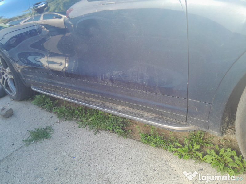 Prag dreapta tabla Porsche Cayenne 2011