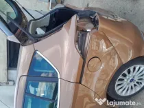 Aripa Stanga Spate Ford B-MAX 2012