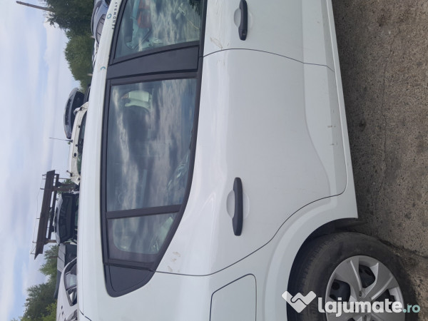 Usa dreapta spate Dacia Sandero 3 1.0 Benzina 2021
