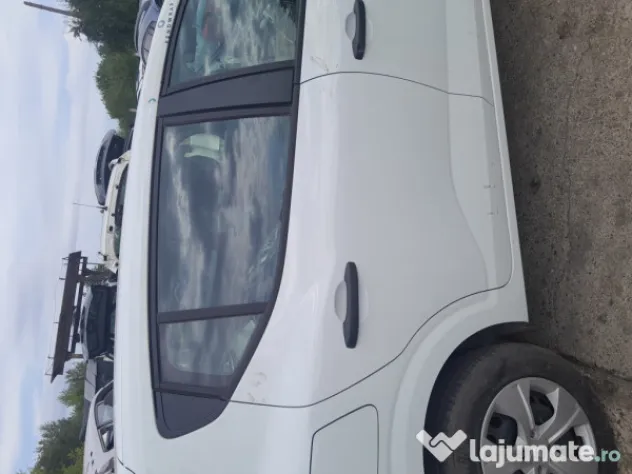 Usa dreapta spate Dacia Sandero 3 1.0 Benzina 2021