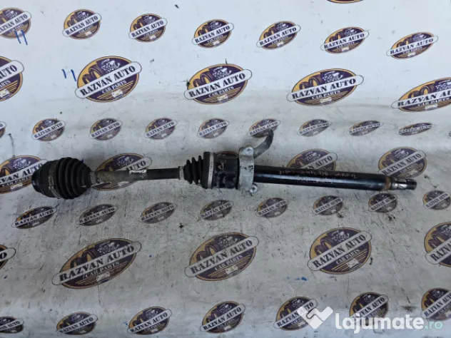 Planetara dreapta fata BMW Seria 2 F45 2.0 Motorina 2017