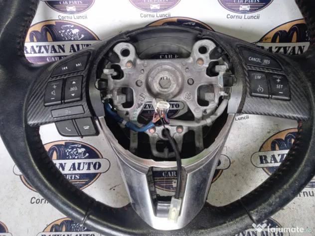 Volan cu comenzi Mazda 3