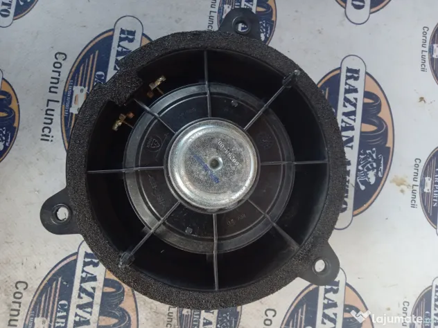 Boxa stanga spate Nissan Qashqai 2012