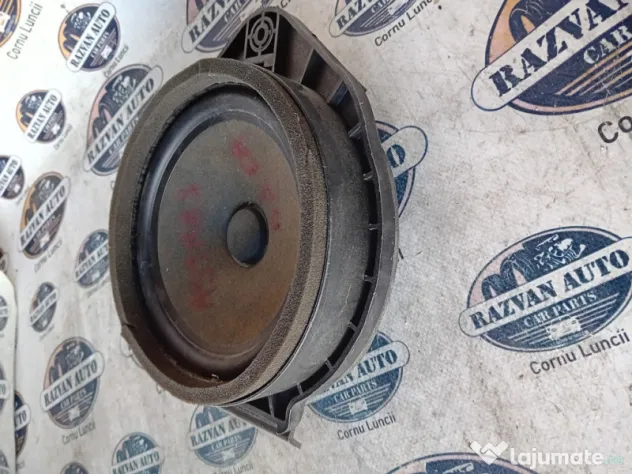 Boxa dreapta fata Opel Astra J