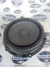 Boxa dreapta spate Porsche Cayenne 2013