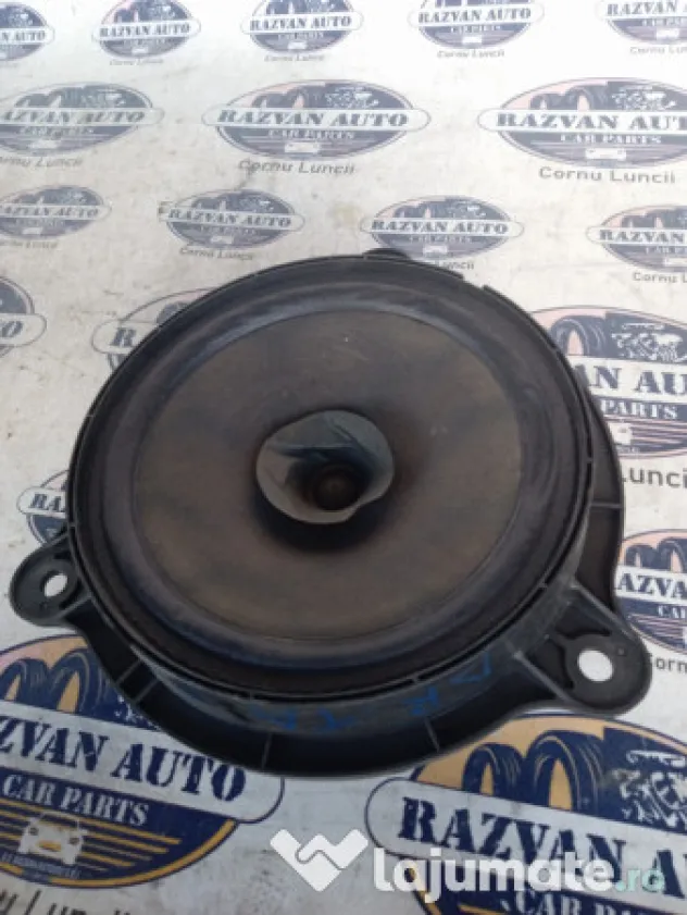 Boxa dreapta fata Renault Captur 2015
