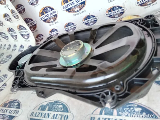 Subwoofer spate original Mercedes CLS 350 2012