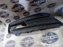 Grila proiector stanga Audi A4 B8