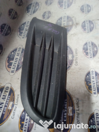 Grila proiector stanga Volkswagen Golf 6 2012