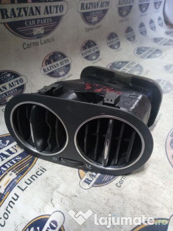Grila ventilatie stanga Volkswagen Golf 6 Plus 2009