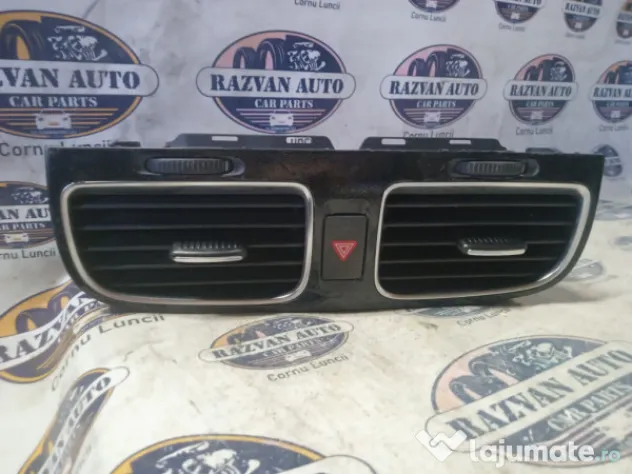 Grila ventilatie centrala Volkswagen Golf 6 2010