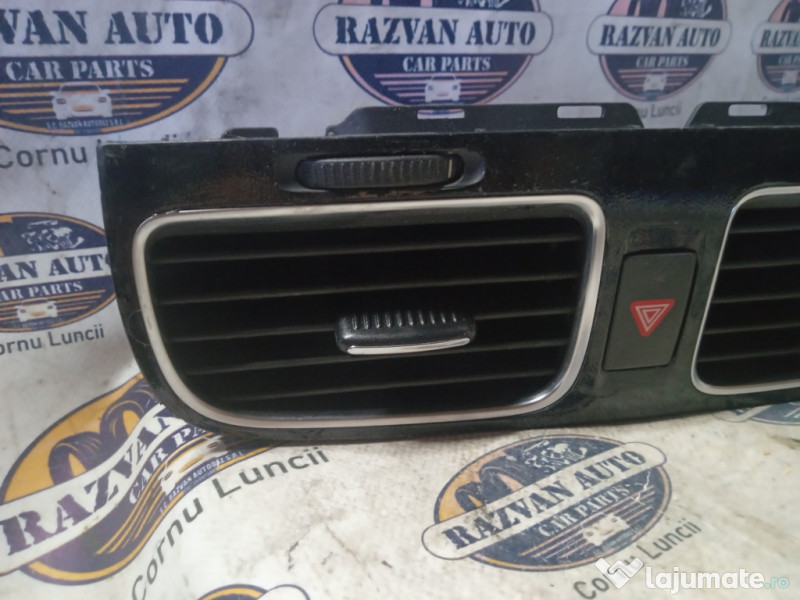 Grila ventilatie centrala Volkswagen Golf 6 2010