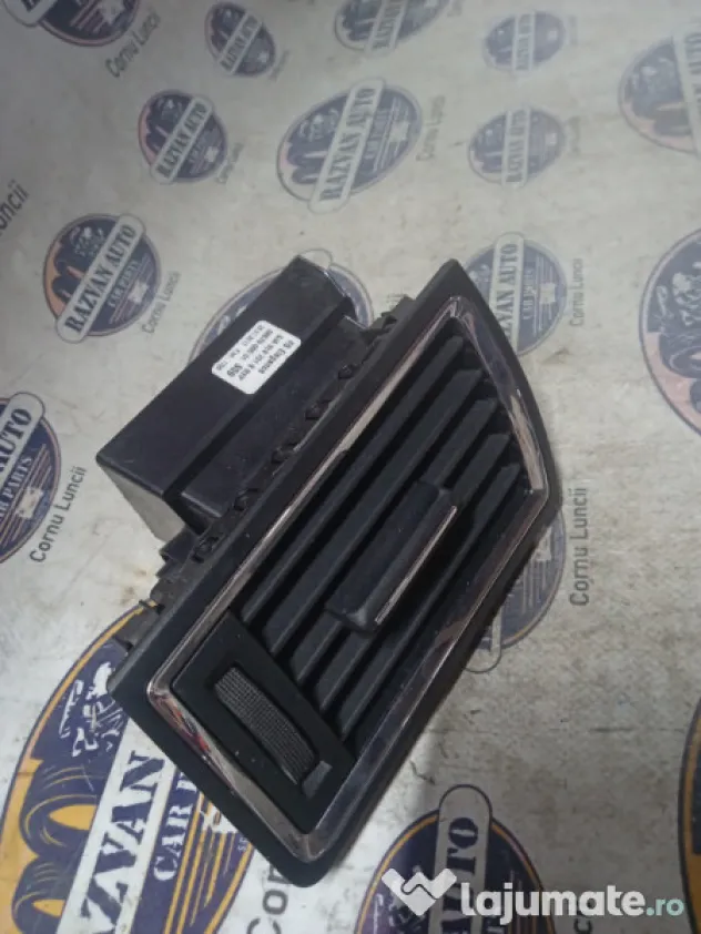 Grila ventilatie stanga Seat Toledo 2013
