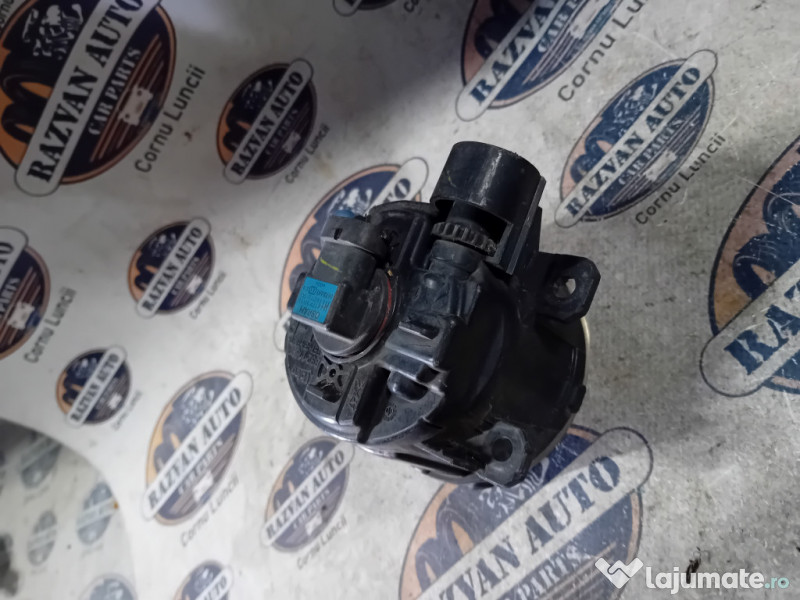 Proiector dreapta Citroen C4 Picasso