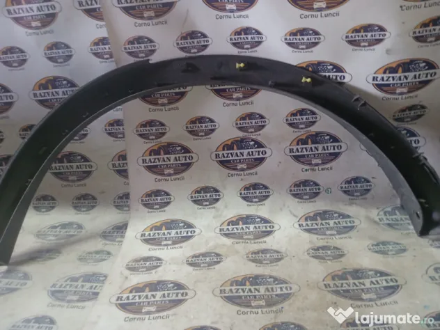 Bandou aripa dreapta spate Nissan Juke 2011