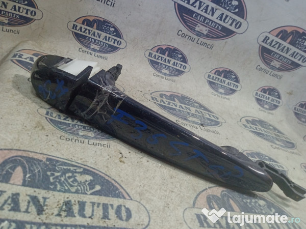 Maner exterior stanga spate BMW Seria 4 F36 2016