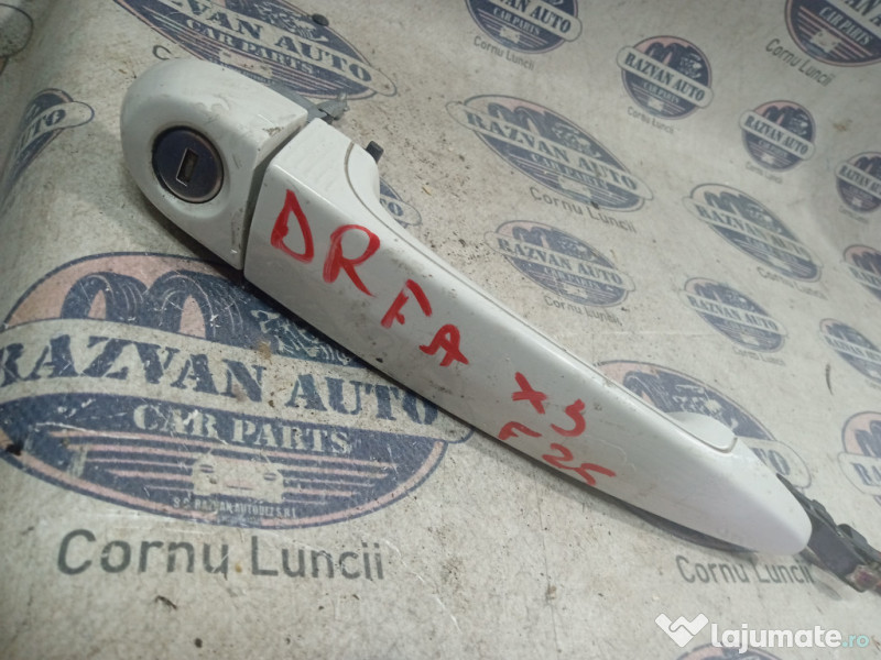 Maner exterior dreapta fata BMW X3 F25 2014
