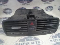 Grila ventilatie centrala Skoda Yeti 2014
