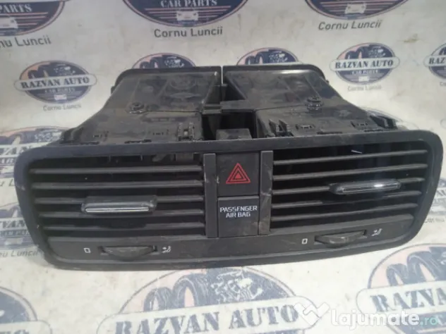 Grila ventilatie centrala Skoda Yeti 2014