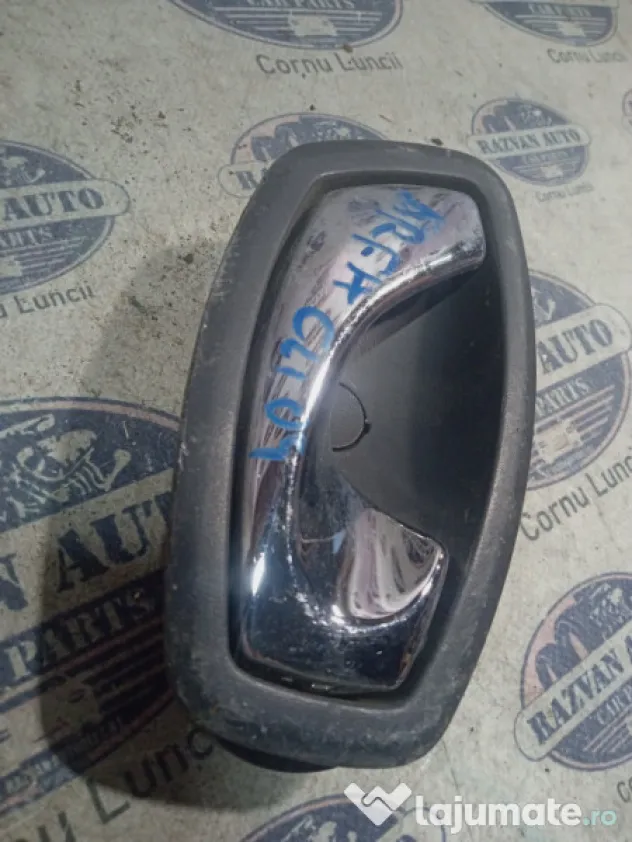Maner interior dreapta fata Renault Clio 4 2015
