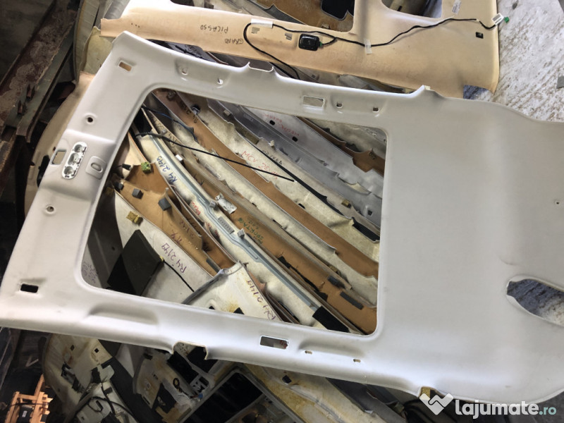 Plafon material cu panorama Nissan Qashqai 2012