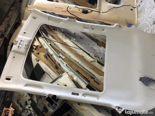 Plafon material cu panorama Nissan Qashqai 2012