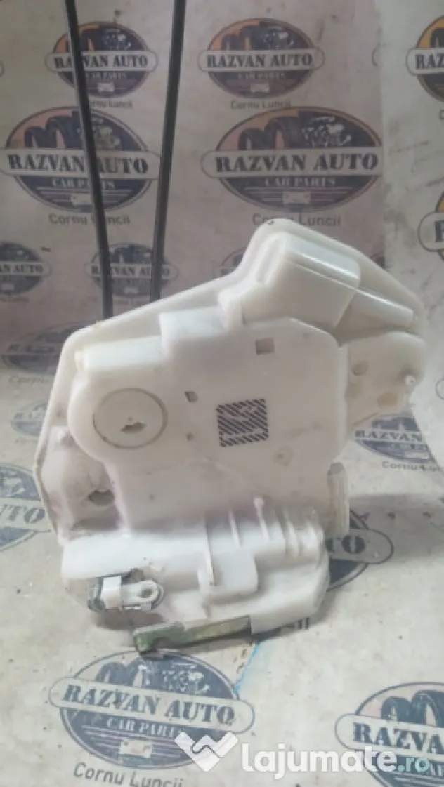 Broasca stanga spate Mitsubishi ASX 2012