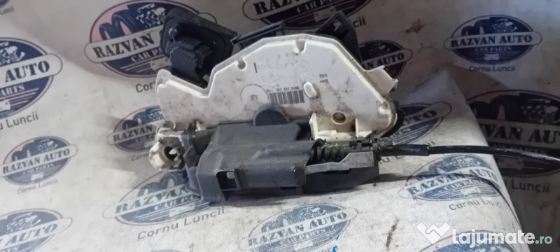 Broasca dreapta fata Volkswagen Golf 7
