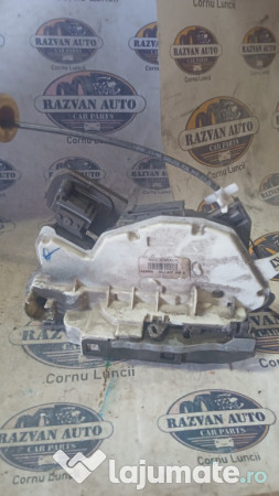 Broasca dreapta fata Volkswagen Jetta 2012