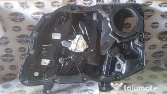 Macara geam dreapta fata Volkswagen Touareg 2012
