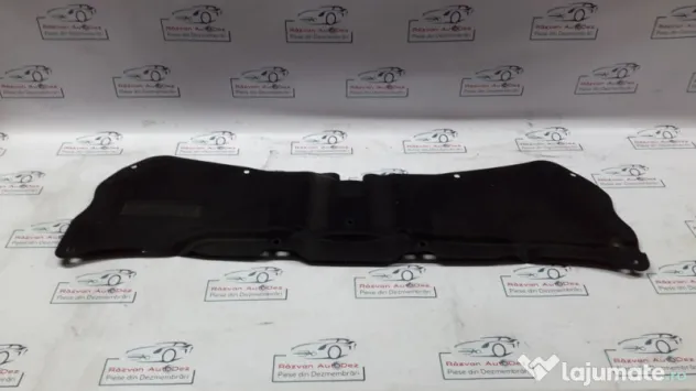 Pâsla capotă Renault Captur